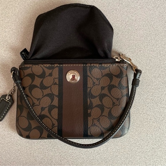 Coach Heritage Stripe Chelsea Wristlet - Picture 2 of 3
